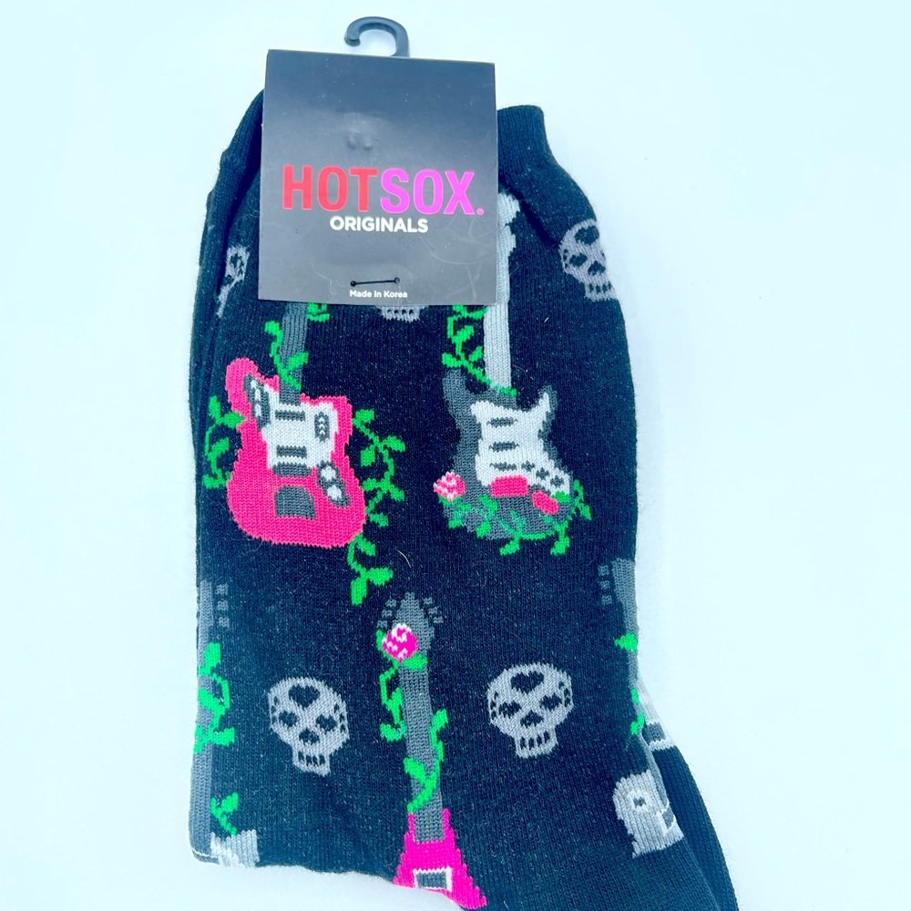Women’s Black Hot Sox Novelty Socks size 9-11 Electric Guitars & Skulls